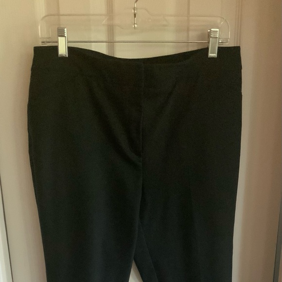 Chico’s So Slimming Sz 0.5 Regular (Sz 6) Black Dress Pants - 4 pockets - Picture 4 of 8